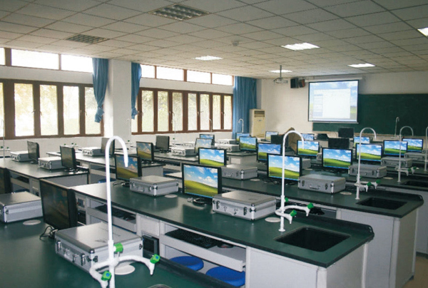 數(shù)字化(huà)探究試驗室